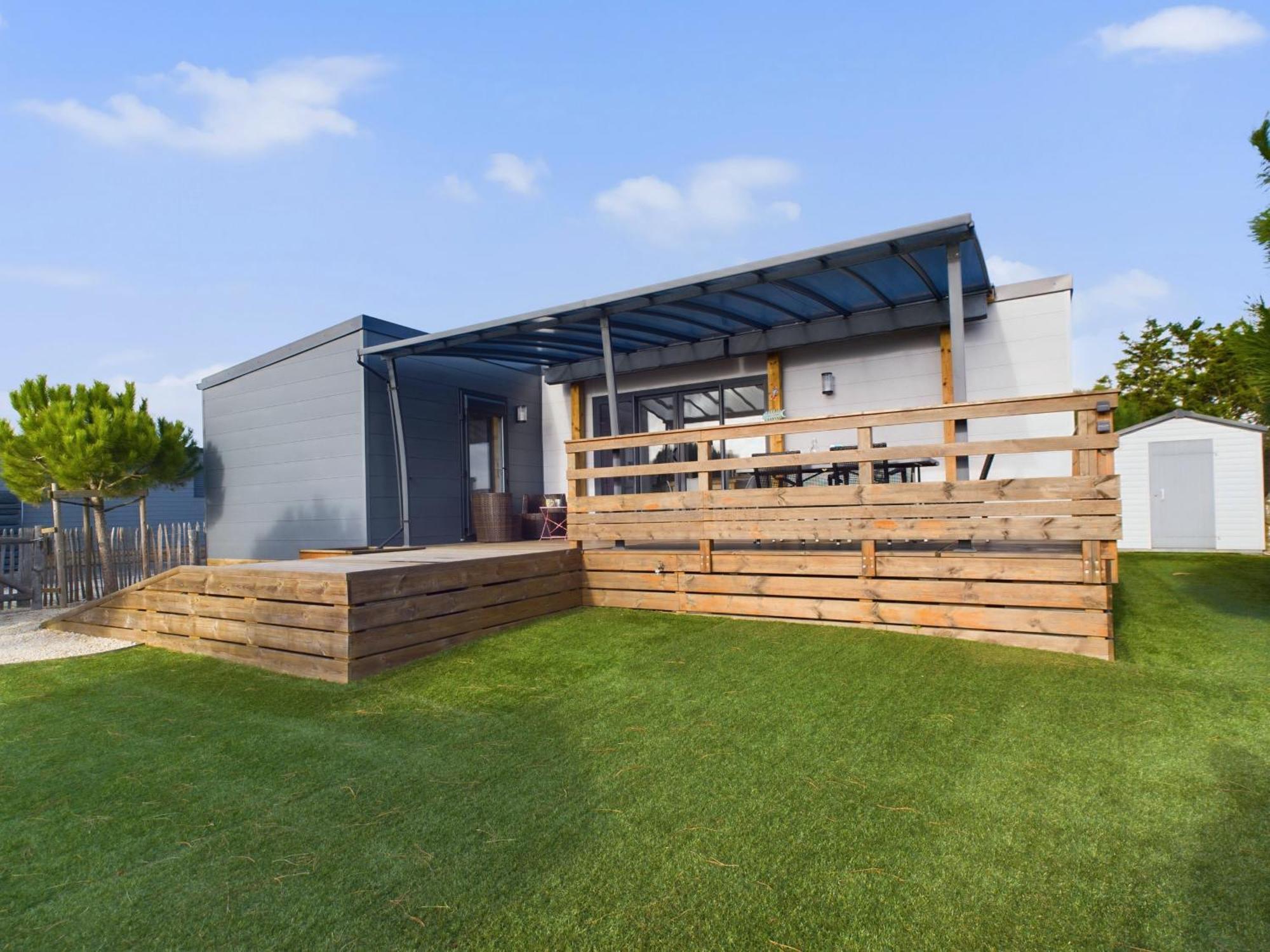 Beau Chalet Pour 4 Pers - Acces Piscine Chauffee Bretignolles-sur-Mer Luaran gambar