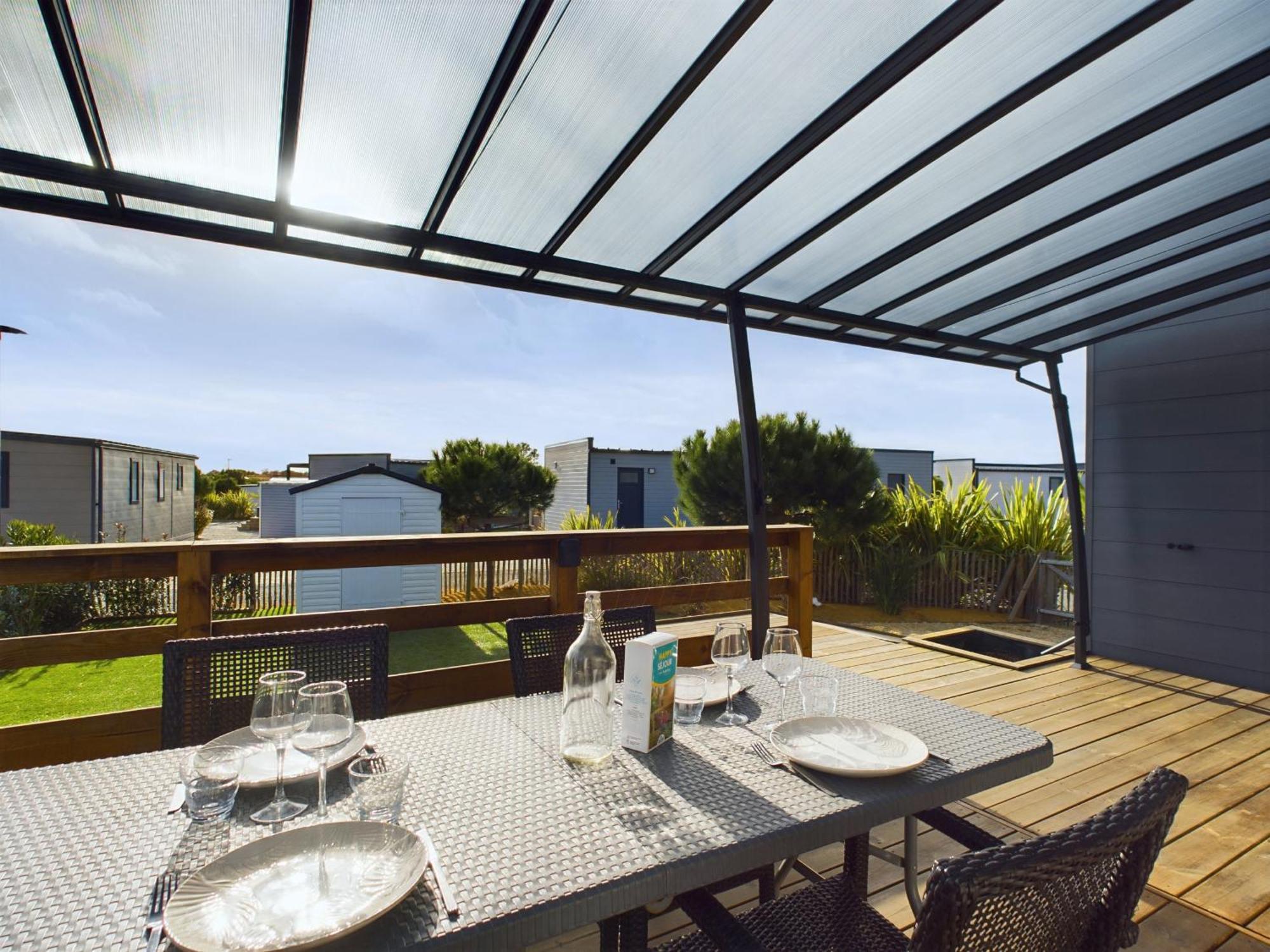 Beau Chalet Pour 4 Pers - Acces Piscine Chauffee Bretignolles-sur-Mer Luaran gambar